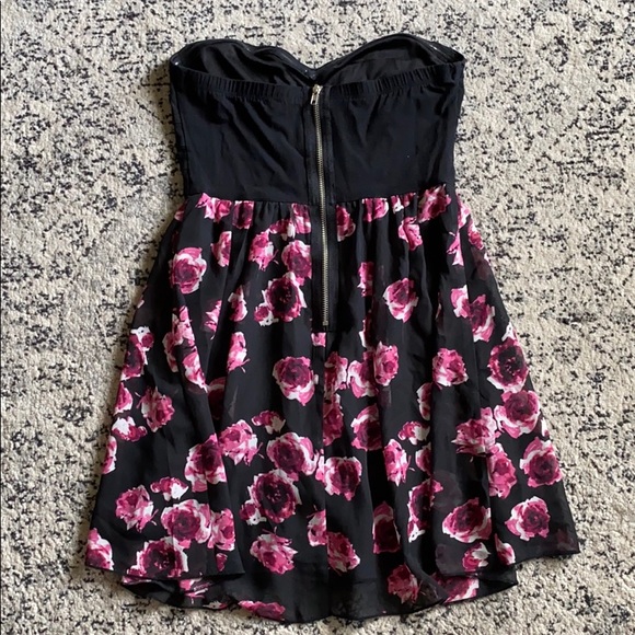 Strapless Floral Dress - Picture 2 of 3